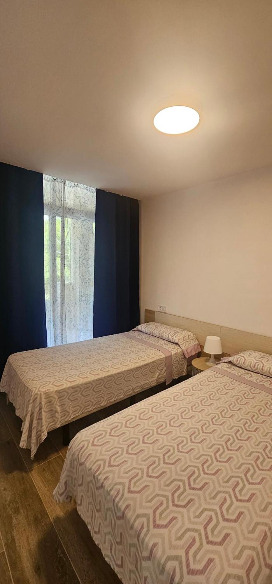 Apartamentos Cataluna92 سالو المظهر الخارجي الصورة